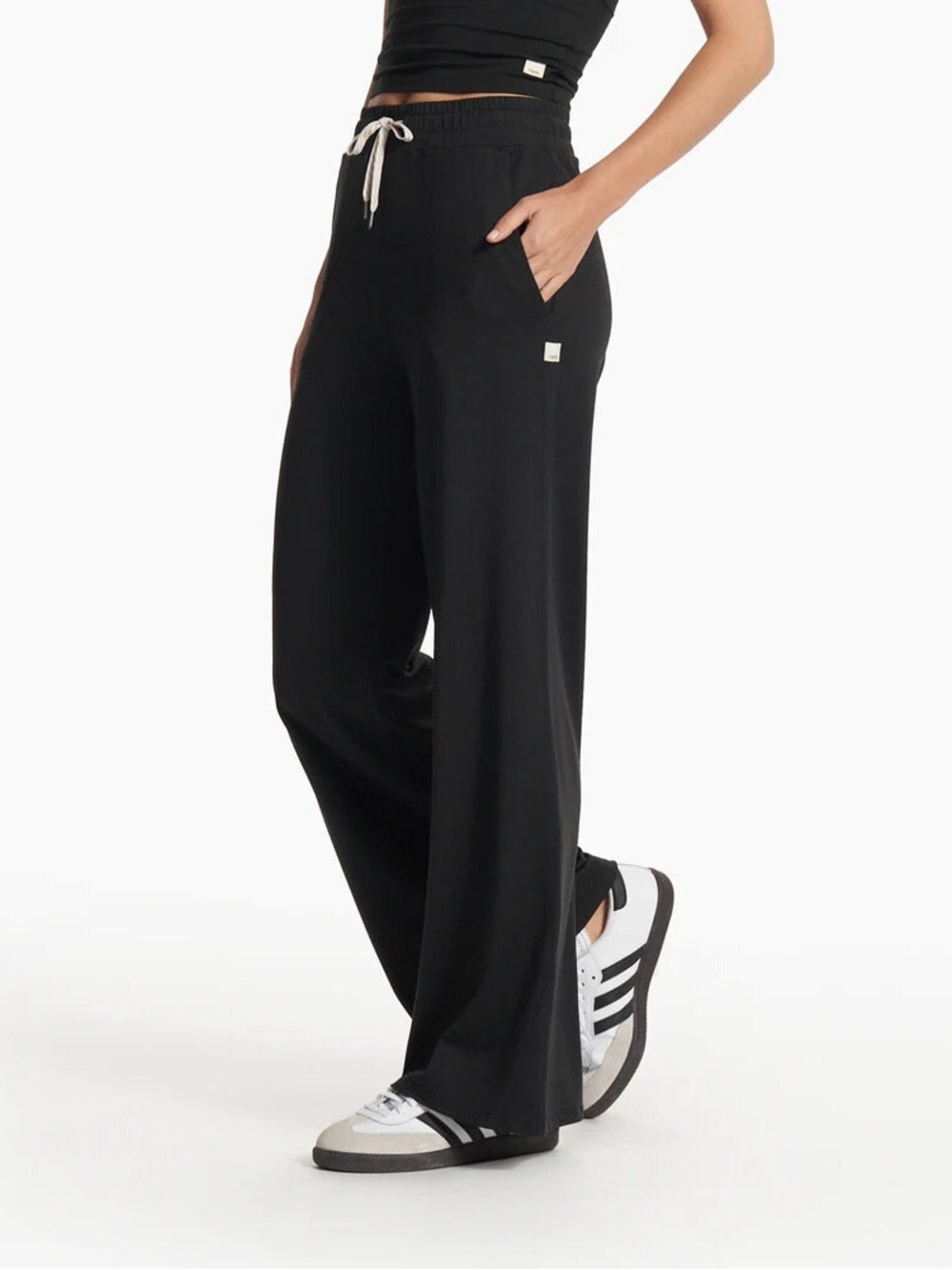 Vuori Halo Essential Wideleg Pant Black